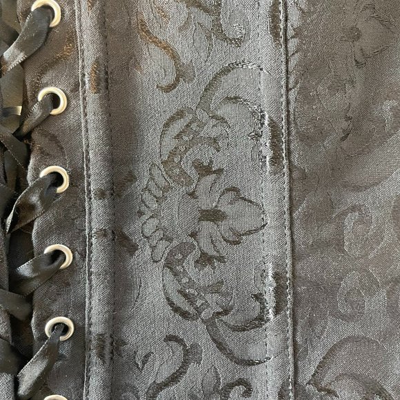 EUC Steel Boned Corset - Picture 5 of 8